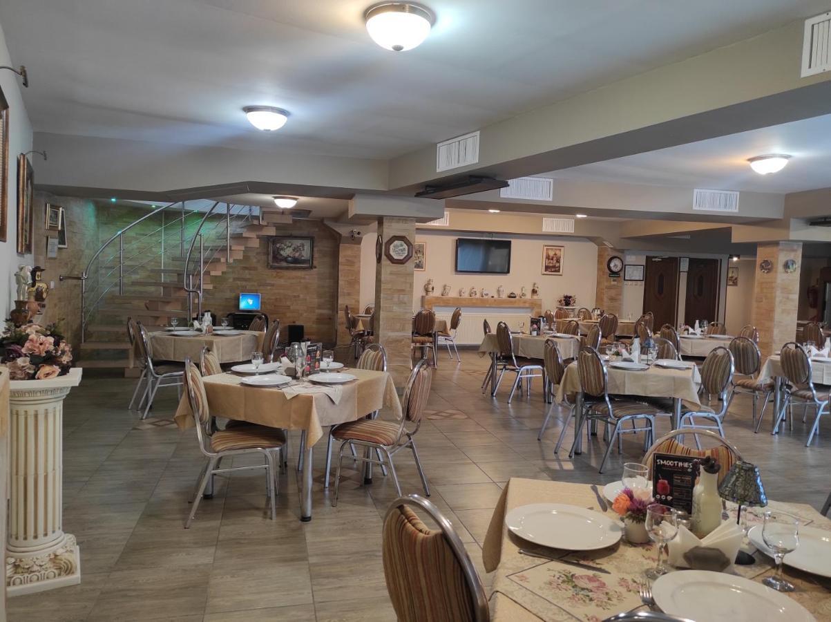 Băile Olăneşti Hotel Suprem מראה חיצוני תמונה