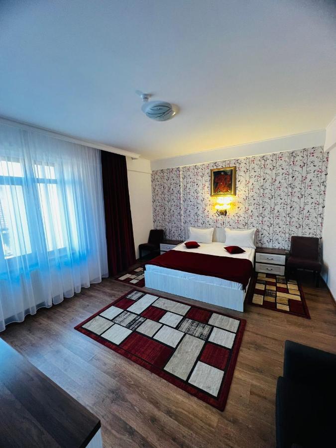 Băile Olăneşti Hotel Suprem מראה חיצוני תמונה