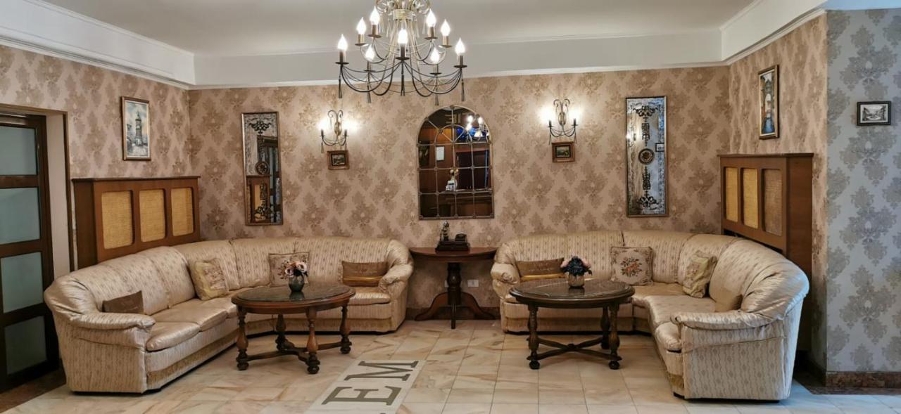 Băile Olăneşti Hotel Suprem מראה חיצוני תמונה